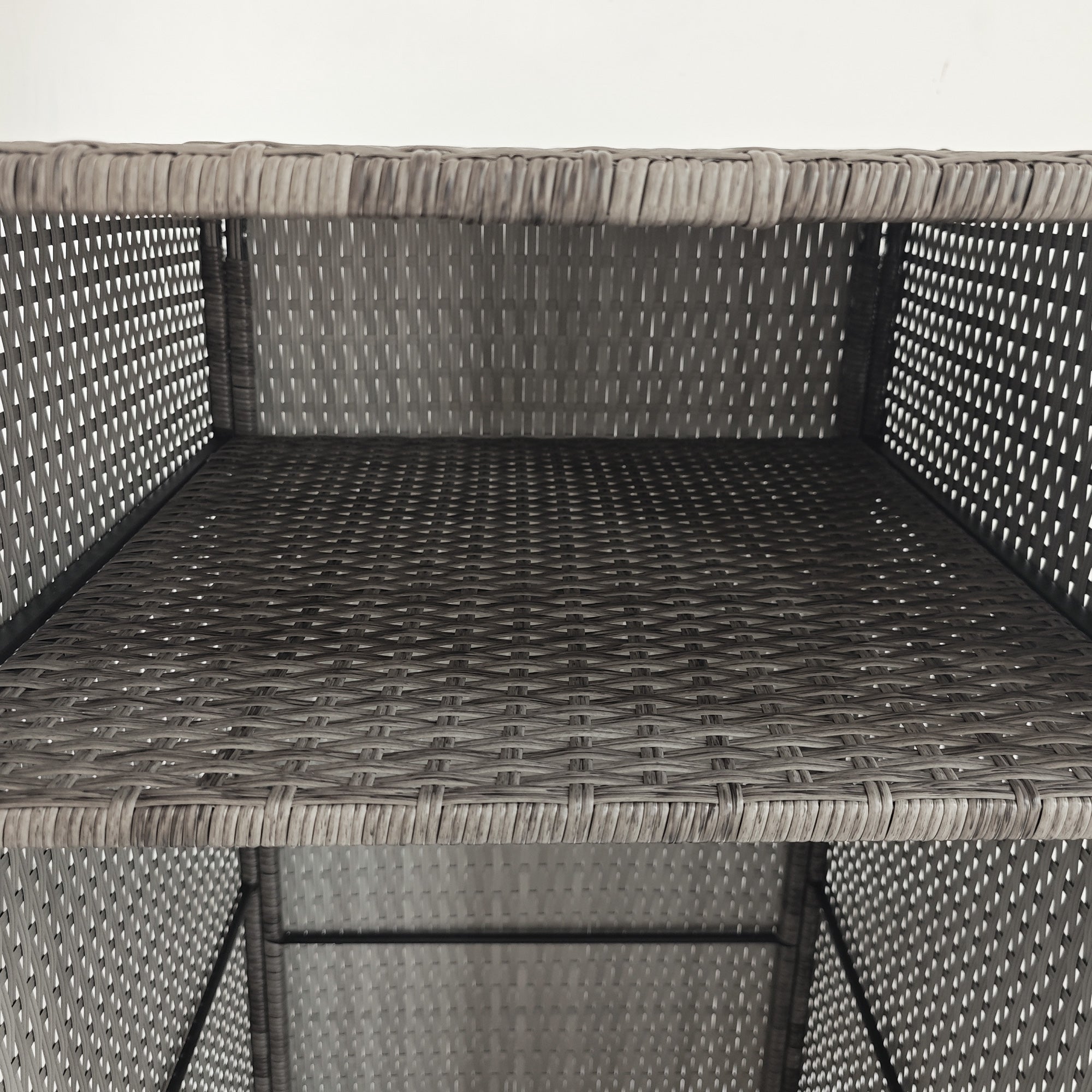 Armadio da Giardino 2 Vani 60x63x120 cm in Rattan PE Grigio